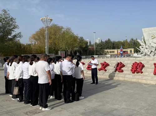 为什么选择西柏坡红色教育基地？